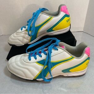NEW Diadora Turf Soccer Shoes White Teal Yellow Pink Women’s 6 EU 37